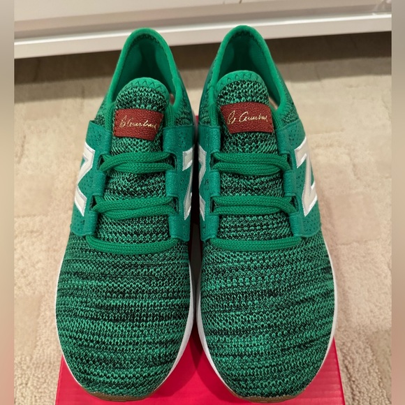 Woman’s New Balance Fresh Foam Cruz v2 Red’s House Addition - Picture 2 of 4